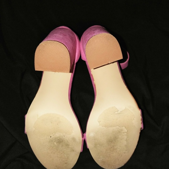 Pink heels - Picture 3 of 3